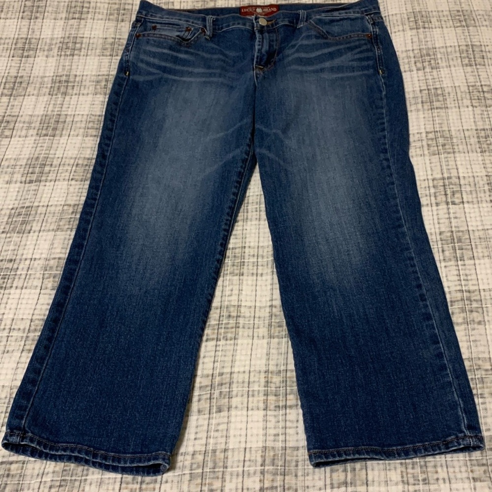 Lucky brand size 12 sweet’n crop blue jeans